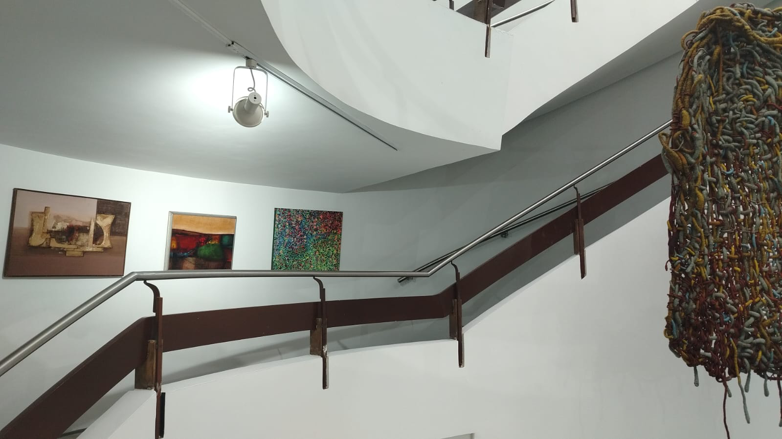 “Sintaxis”, el Museo de Arte Contemporáneo de Bogotá revisa 60 años de arte abstracto