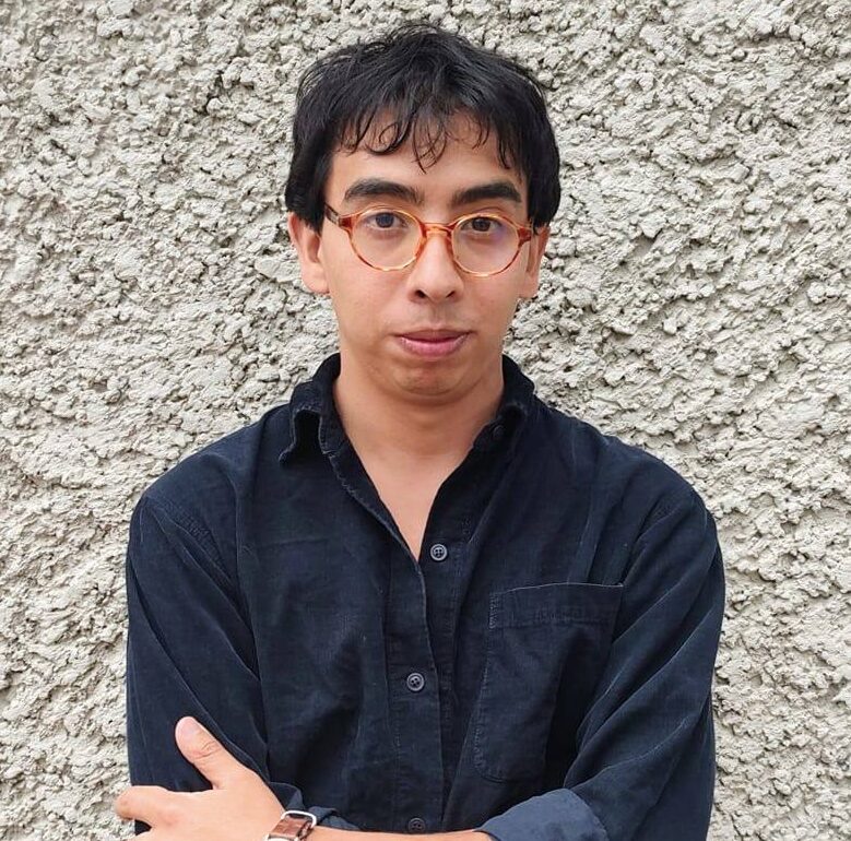 Petro descertificado.