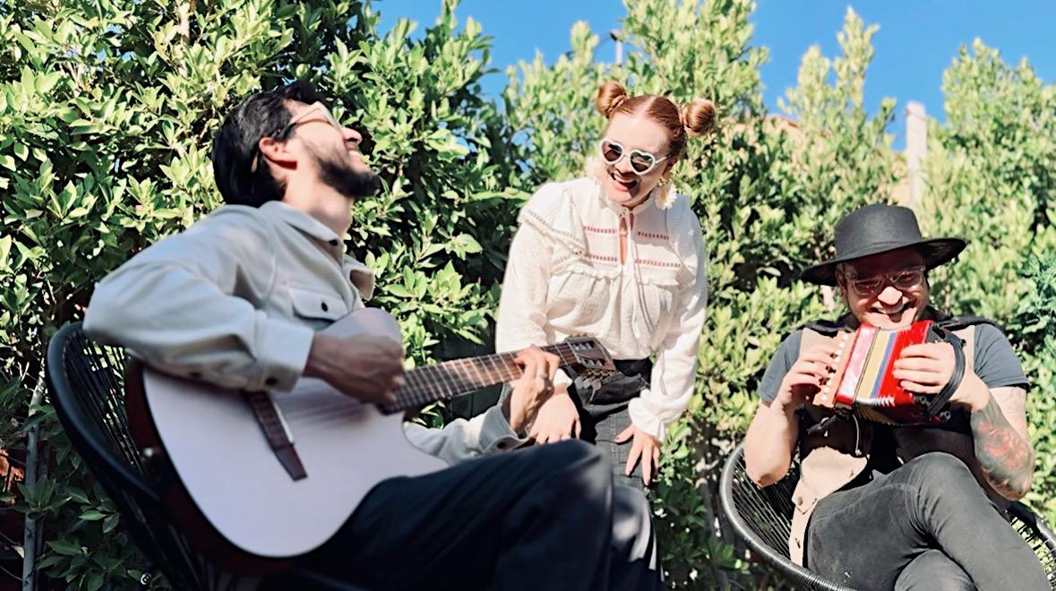 El feeling presenta “Bacatá”: un homenaje musical a la vibrante Bogotá.