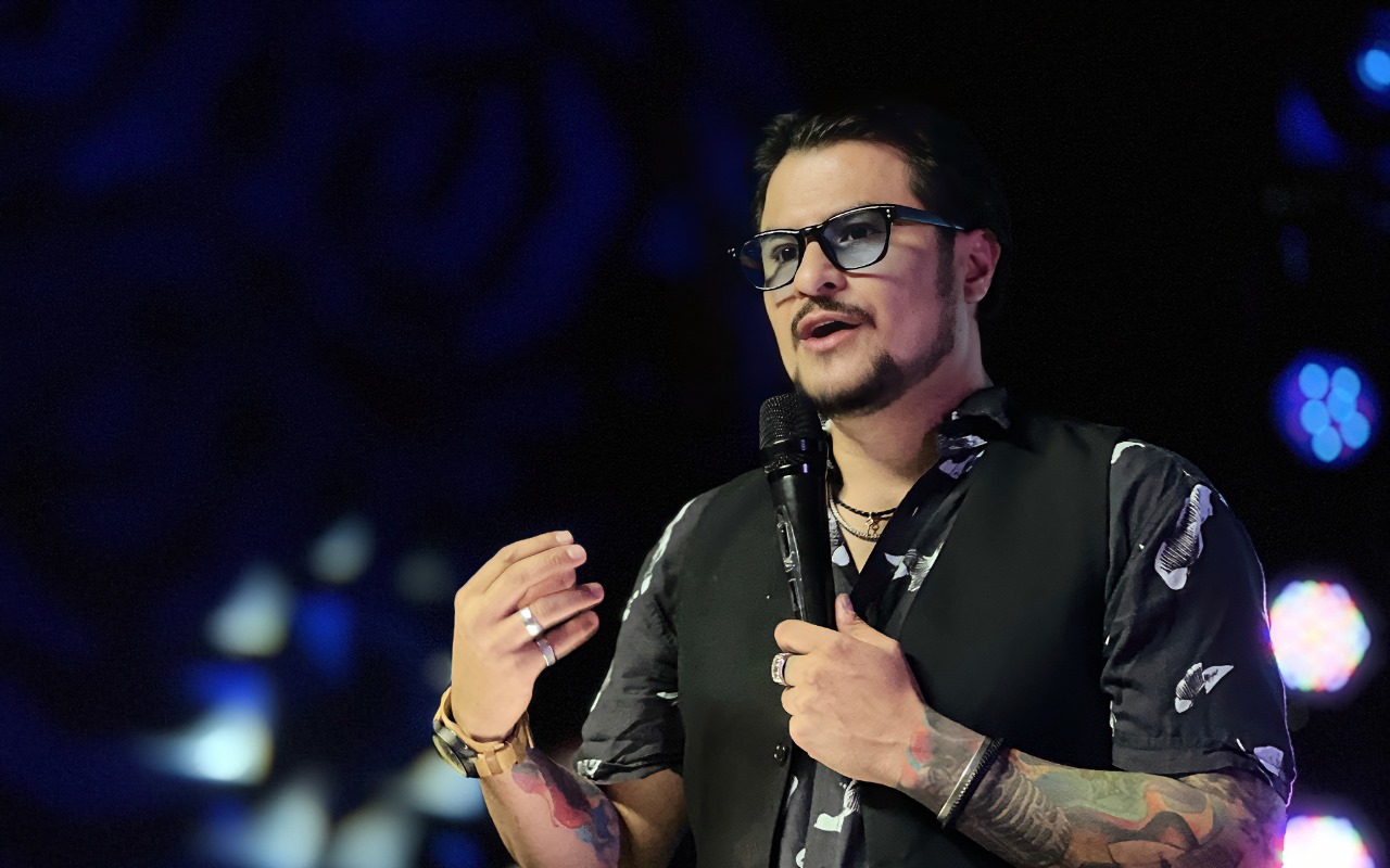 Una conversación con León Benavides, el coach de parejas que ha transformado más de 2 millones de matrimonios en el mundo