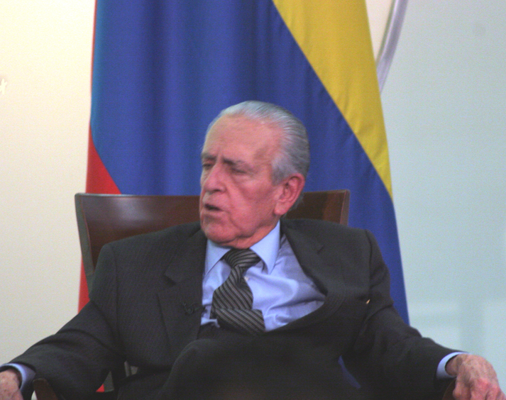 Un “MURAL” para Carlos Jiménez Gómez.