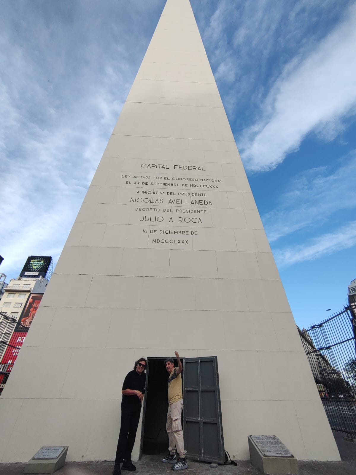 La ARGENTINA que levanta VUELO…