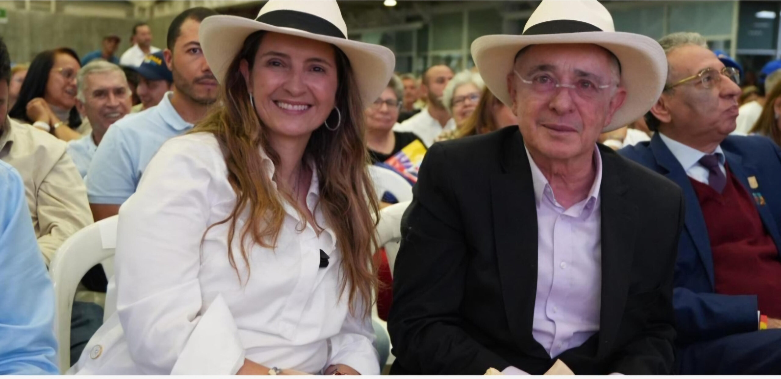 Si gana Paloma, Uribe gobernará en cuerpazo ajeno