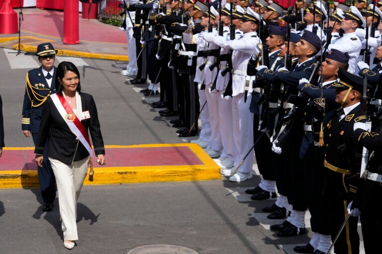 Pedido de facultades legislativas de presidenta Fujimori enciende alertas en sector ambiental de Perú